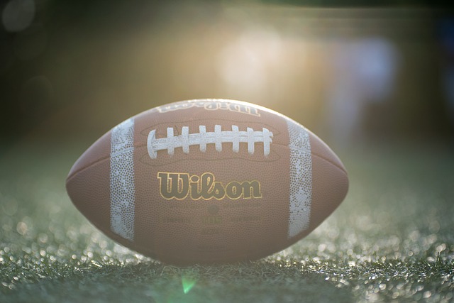 英超第15轮：B费2射1传姆伯莫芒特破门 曼联4-1狼队